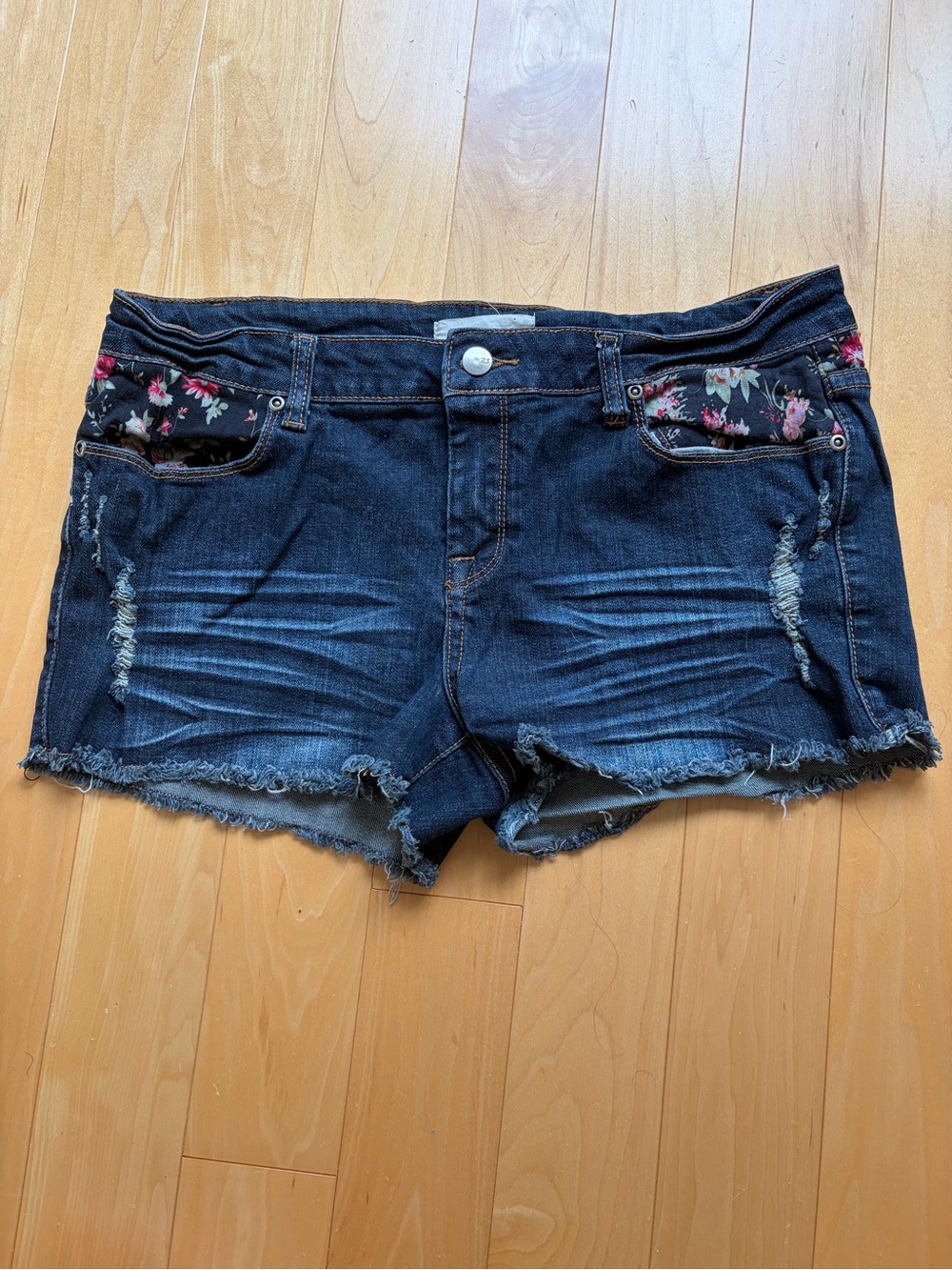 Forever 21 Dark Blue Distressed Denim Shorts with Floral Pocket Accent